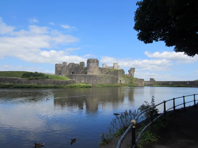 caerphilly-castle_mini